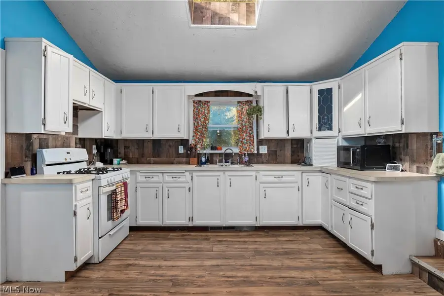 1413 W 19th Street, Lorain, OH 44052 - #3