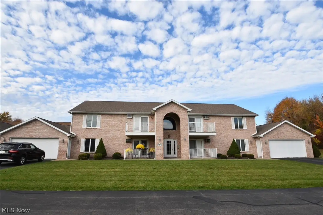 841 Auburn Hills Drive #3, Youngstown, OH 44512 - #1