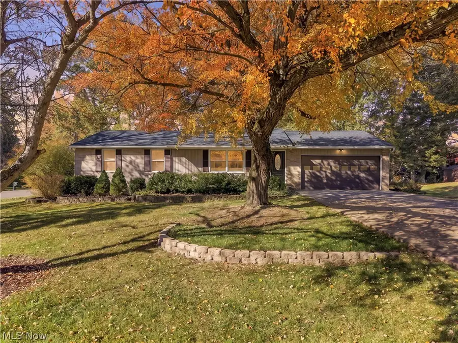 8195 Overwood Nw Avenue, North Canton, OH 44720 - #3