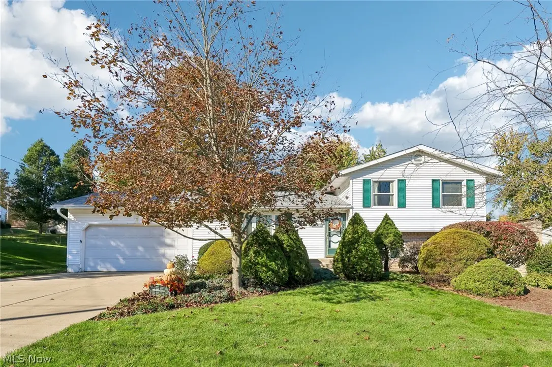 3300 Butternut Drive, Barberton, OH 44203 - #1