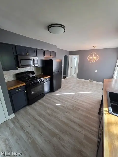 844 N Bentley, Niles, OH 44446 - #3