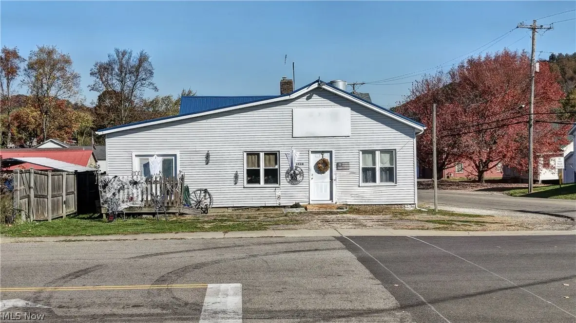 4361 W State Street, New Philadelphia, OH 44663 - #1