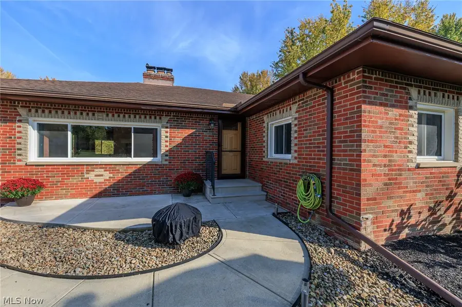 7747 Bronson Road, Olmsted, OH 44138 - #2