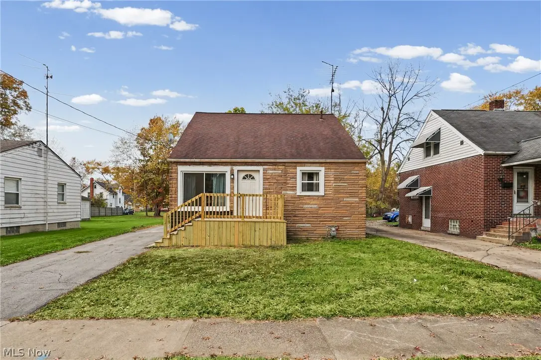 1548 Oak Knoll Se Avenue, Warren, OH 44484 - #1