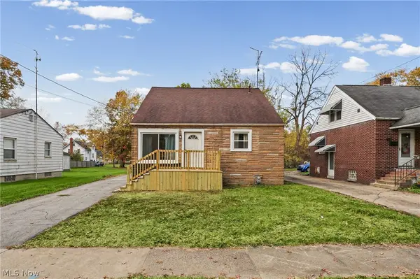 1548 Oak Knoll Se Avenue, Warren, OH 44484