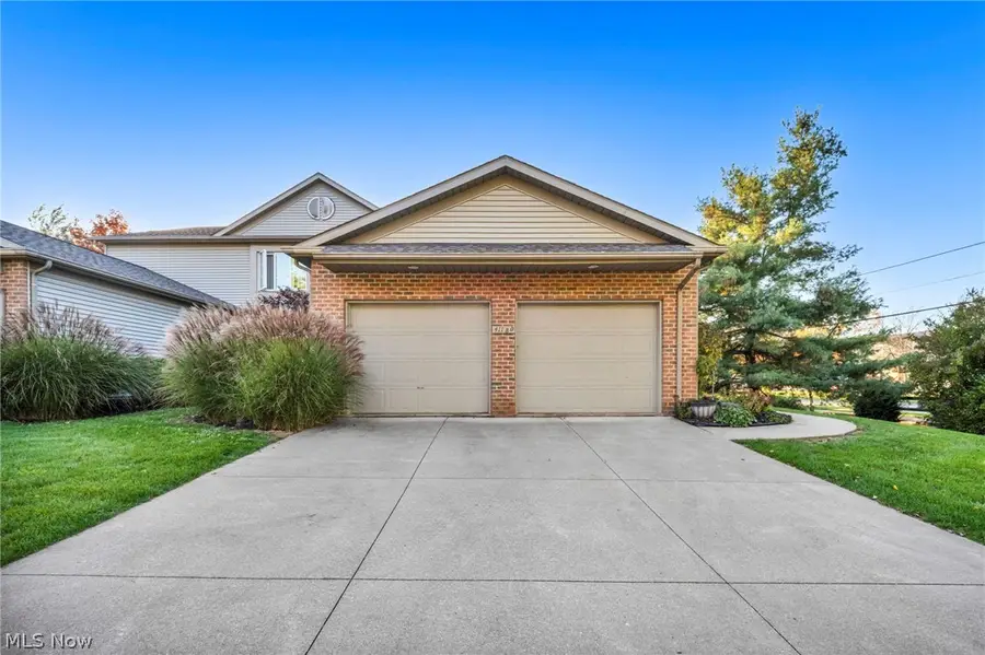 411 Sherbrook Ne Circle #411D, North Canton, OH 44720 - #3