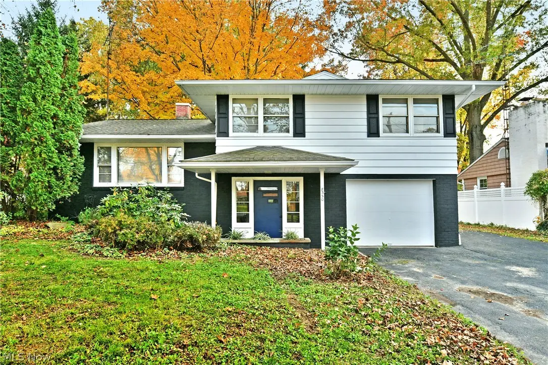 8350 Fairhill Ne Drive, Warren, OH 44484 - #1