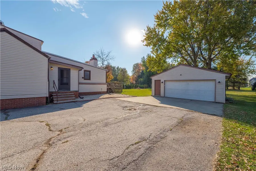 25807 Westwood Road, Westlake, OH 44145 - #3