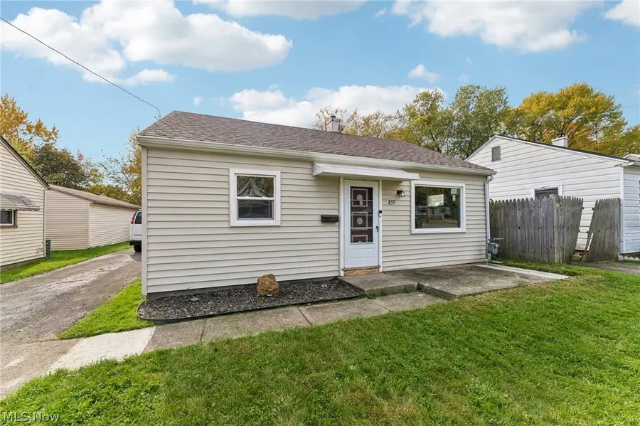 855 E Florida Avenue, Youngstown, OH 44502 - #2