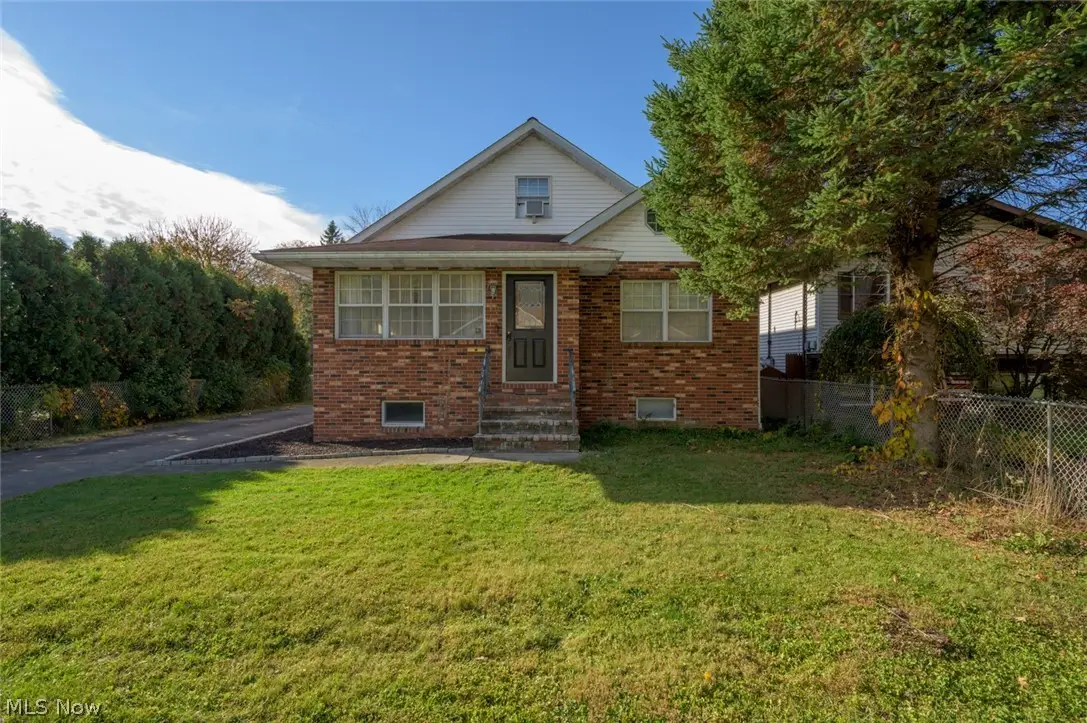10 E Franklin Street, Newton Falls, OH 44444 - #1