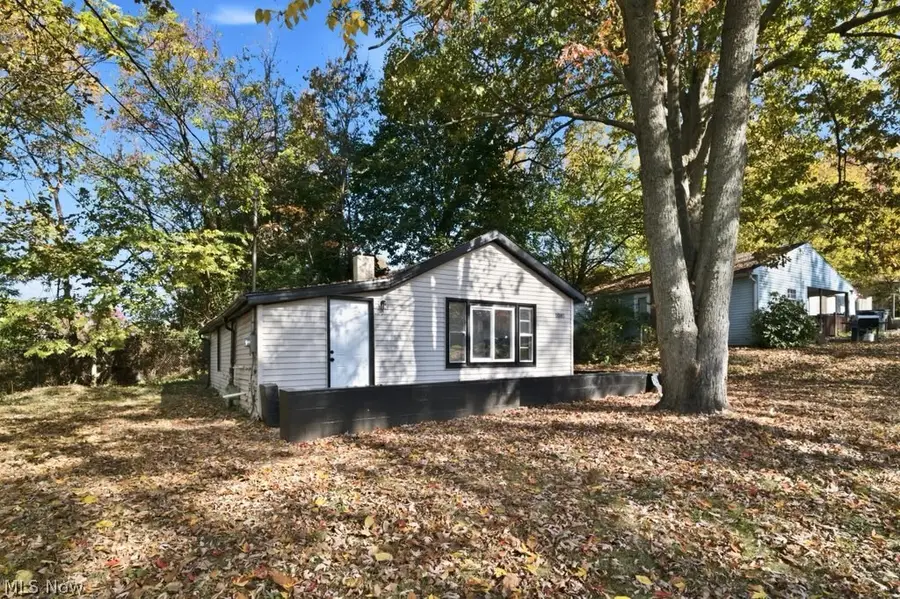 1085 Jason Avenue, Akron, OH 44314 - #3
