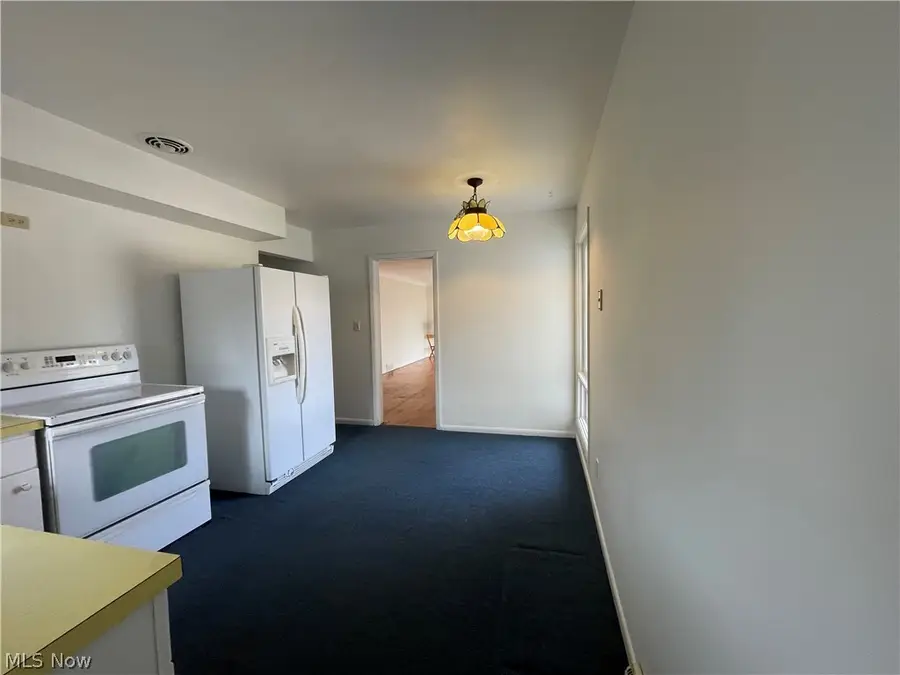 7296 Dell Haven Drive, Parma, OH 44130 - #3