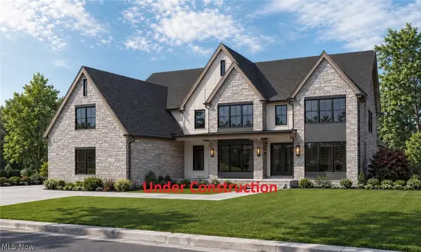 45 Sterncrest Drive, Moreland Hills, OH 44022