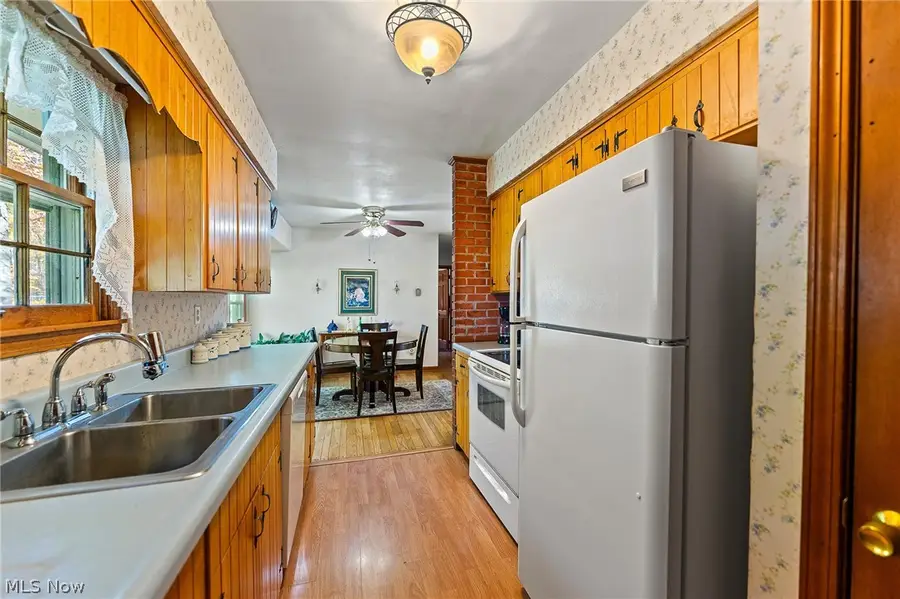 17480 Hosmer Road, Middlefield, OH 44062 - #3
