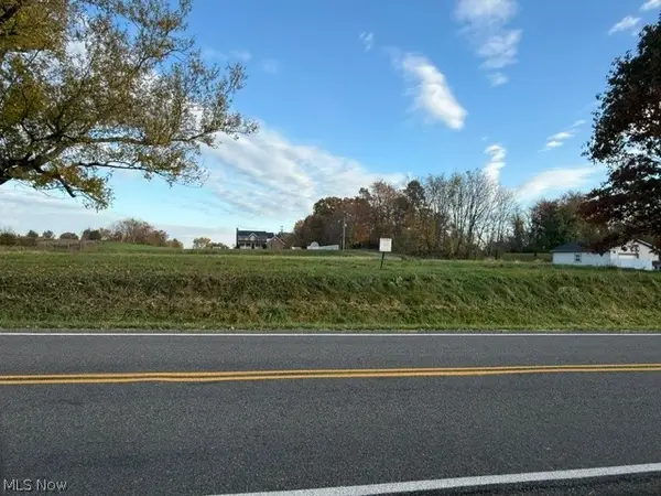 Forty Corners Nw Road, Massillon, OH 44647