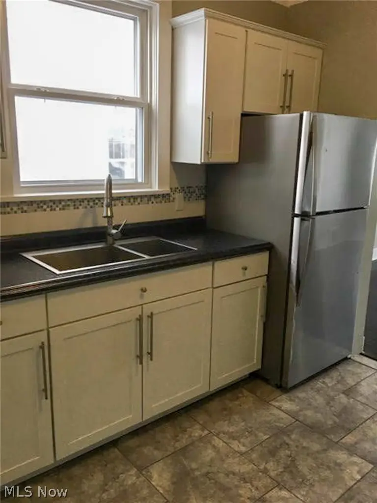 1919 Frazer Nw Avenue, Canton, OH 44709 - #2
