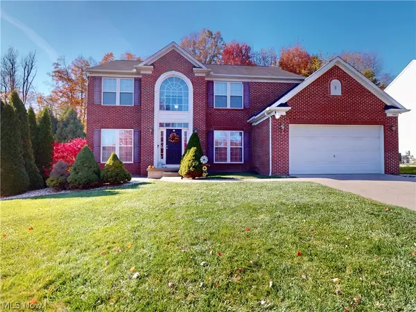 4484 Castlegate Boulevard, Uniontown, OH 44685