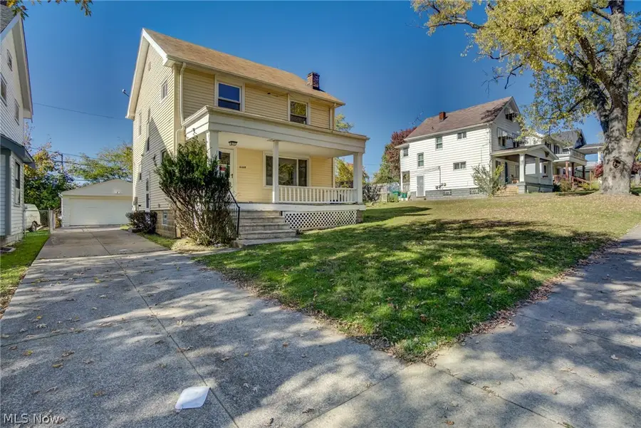 5328 Vine Street, Maple Heights, OH 44137 - #3