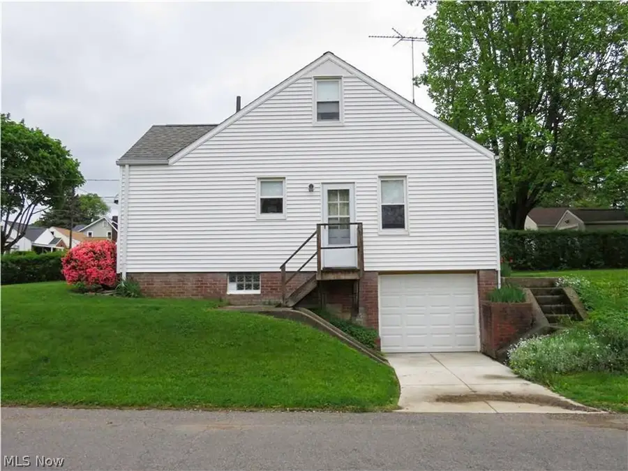 1540 Norwood Nw Place, Canton, OH 44709 - #3