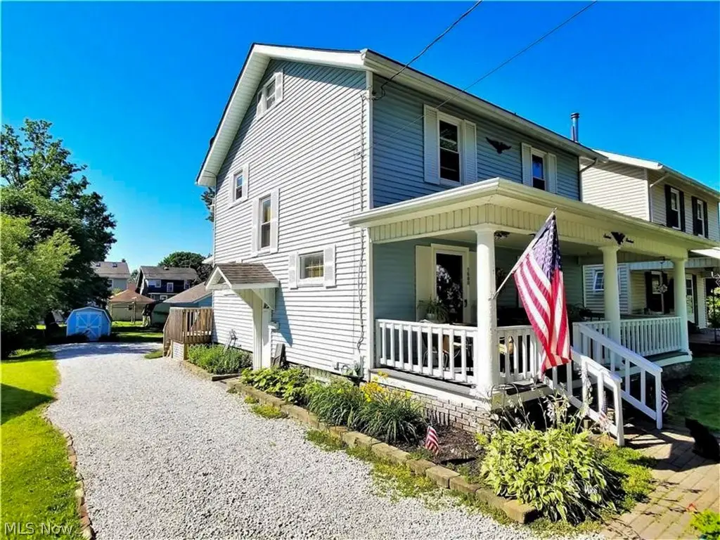 1600 27th Nw Street, Canton, OH 44709 - #1