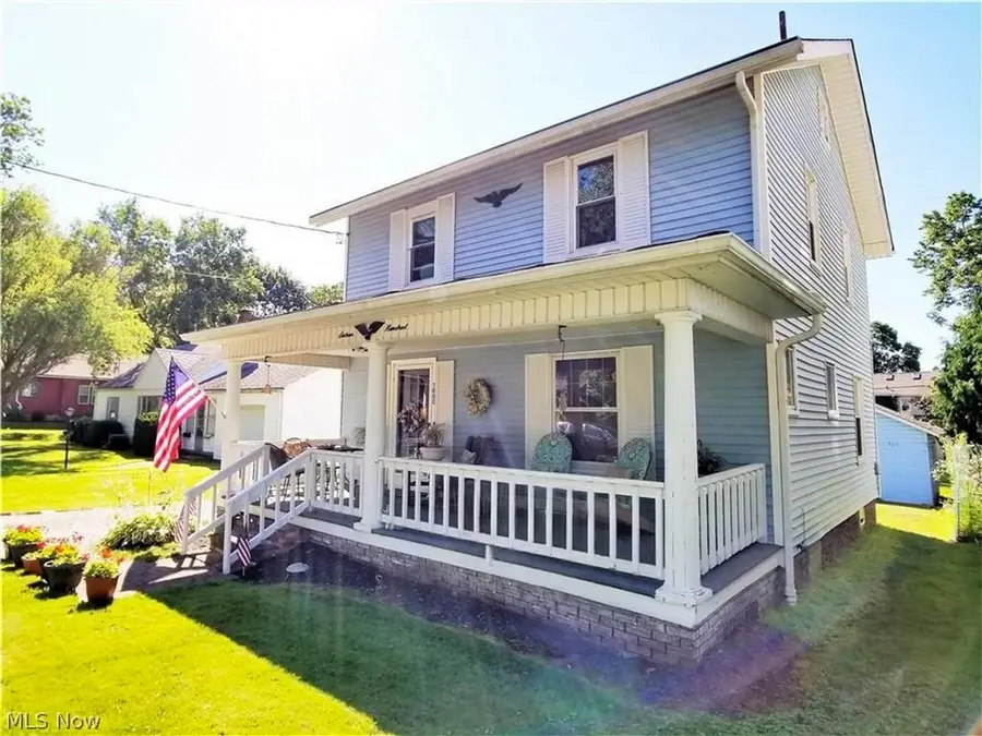 1600 27th Nw Street, Canton, OH 44709 - #2