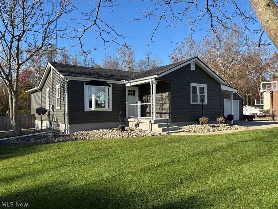 3179 Broadvue Circle, Zanesville, OH 43701 - #3