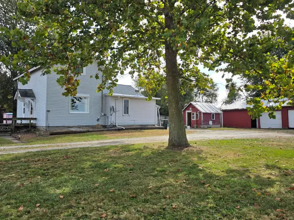 1575 E Bowling Green Road, Bradner, OH 43406