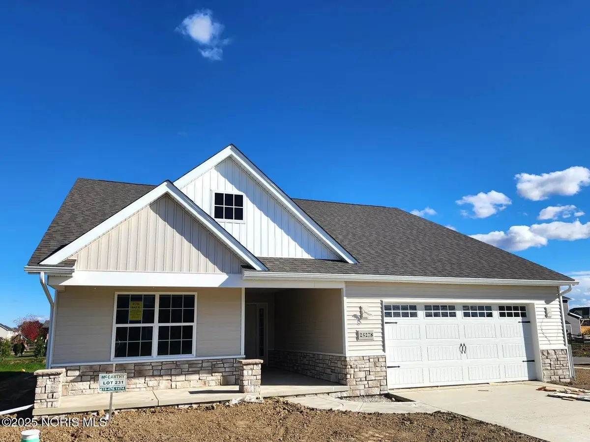 25278 E Sunset Maple Drive, Perrysburg, OH 43551 - Image #1