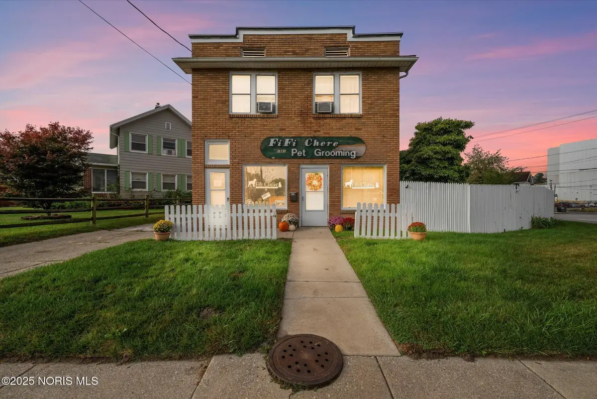 1861 Tremainsville Road, Toledo, OH 43613 - Image #1