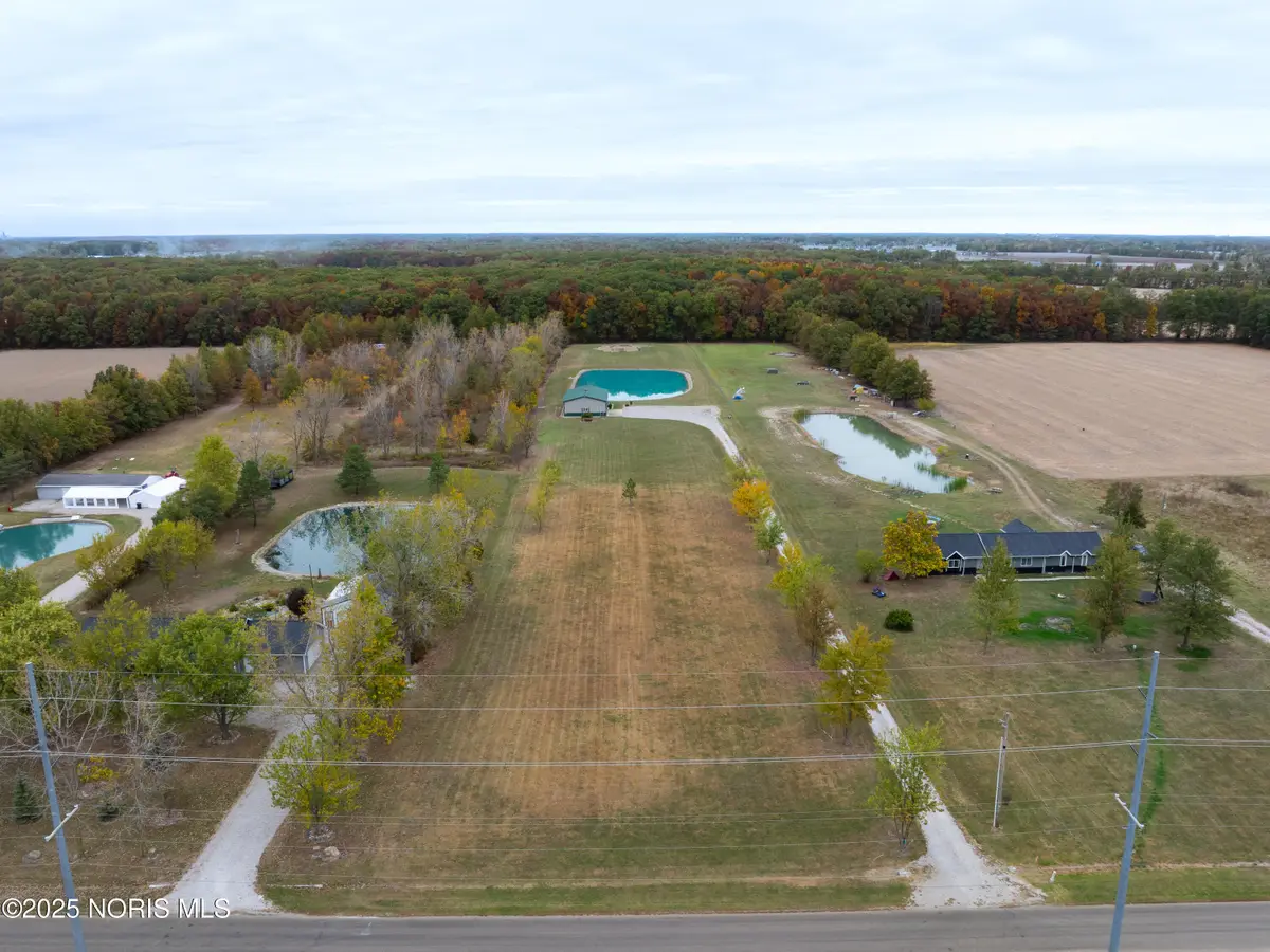 22585 Defiance-paulding County Line Road, Defiance, OH 43512 - Image #1