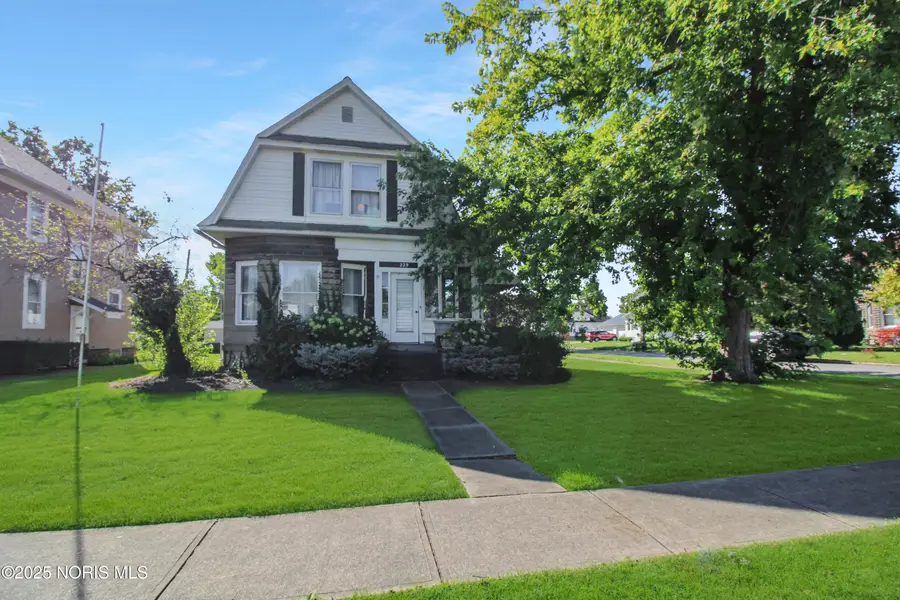 229 W 4th Street, Port Clinton, OH 43452 - Image #3