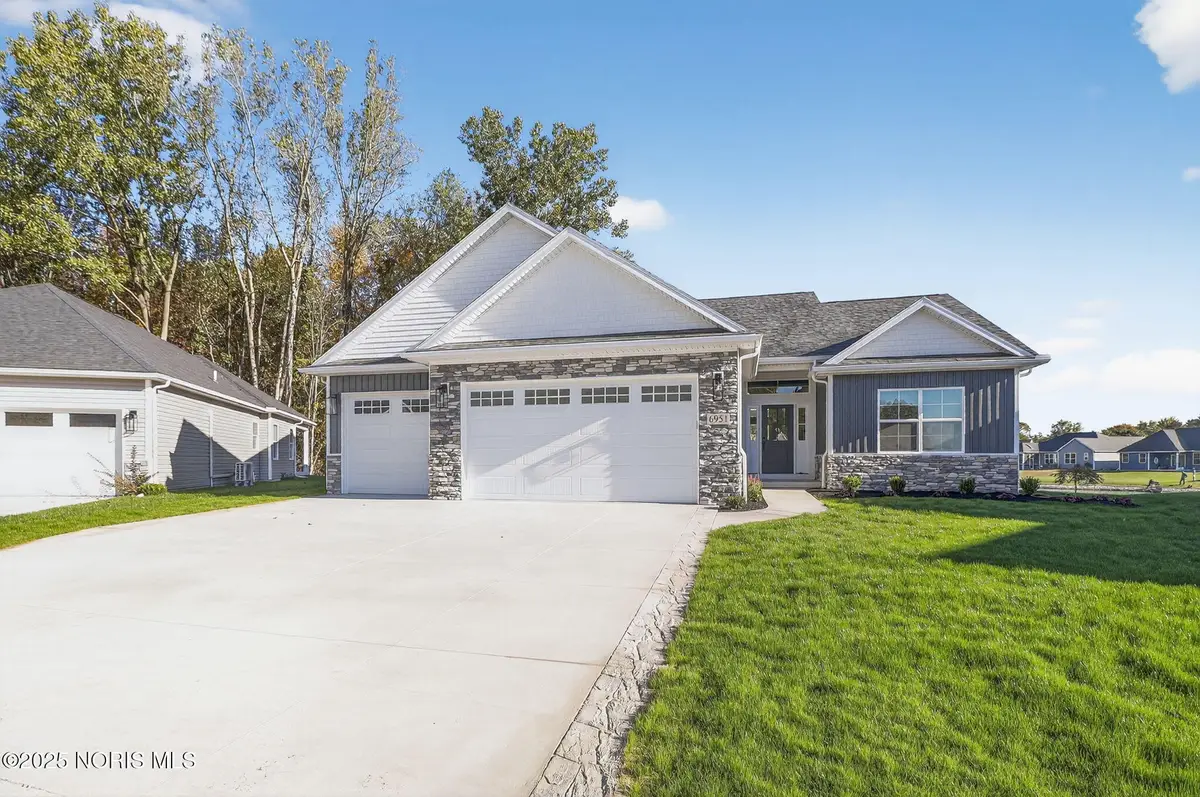 6951 Red Stag Court, Whitehouse, OH 43571 - Image #1