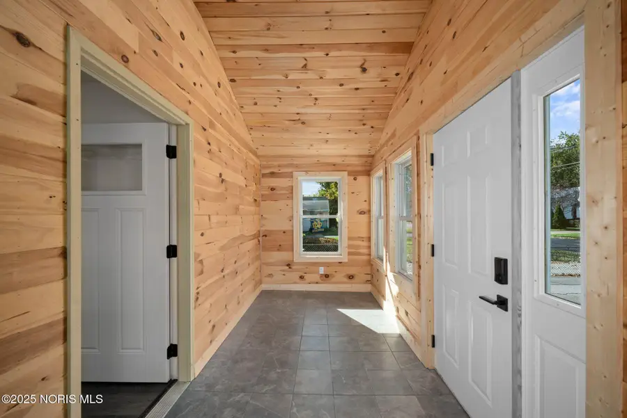 5768 Home Lane, Toledo, OH 43623 - Image #2