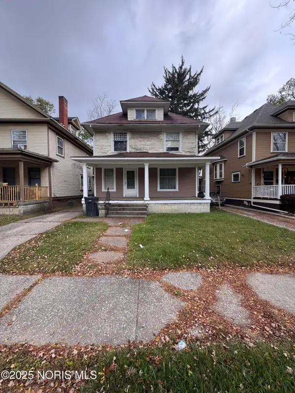 2369 Lawrence Avenue, Toledo, OH 43620