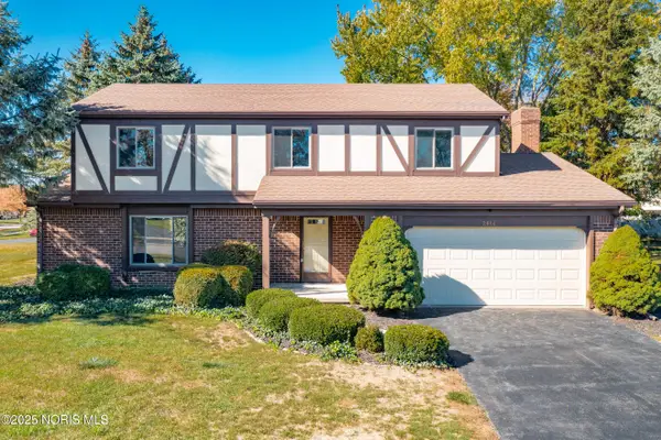 2014 Inglewood Road, Holland, OH 43528