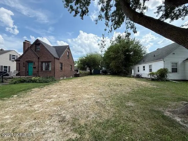 219 Sunset Boulevard, Toledo, OH 43612 - Image #2
