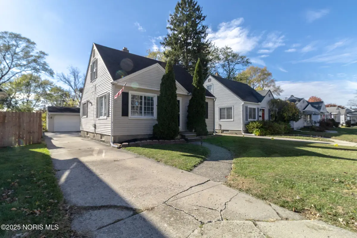 3027 Glencairn Avenue, Toledo, OH 43614 - Image #1