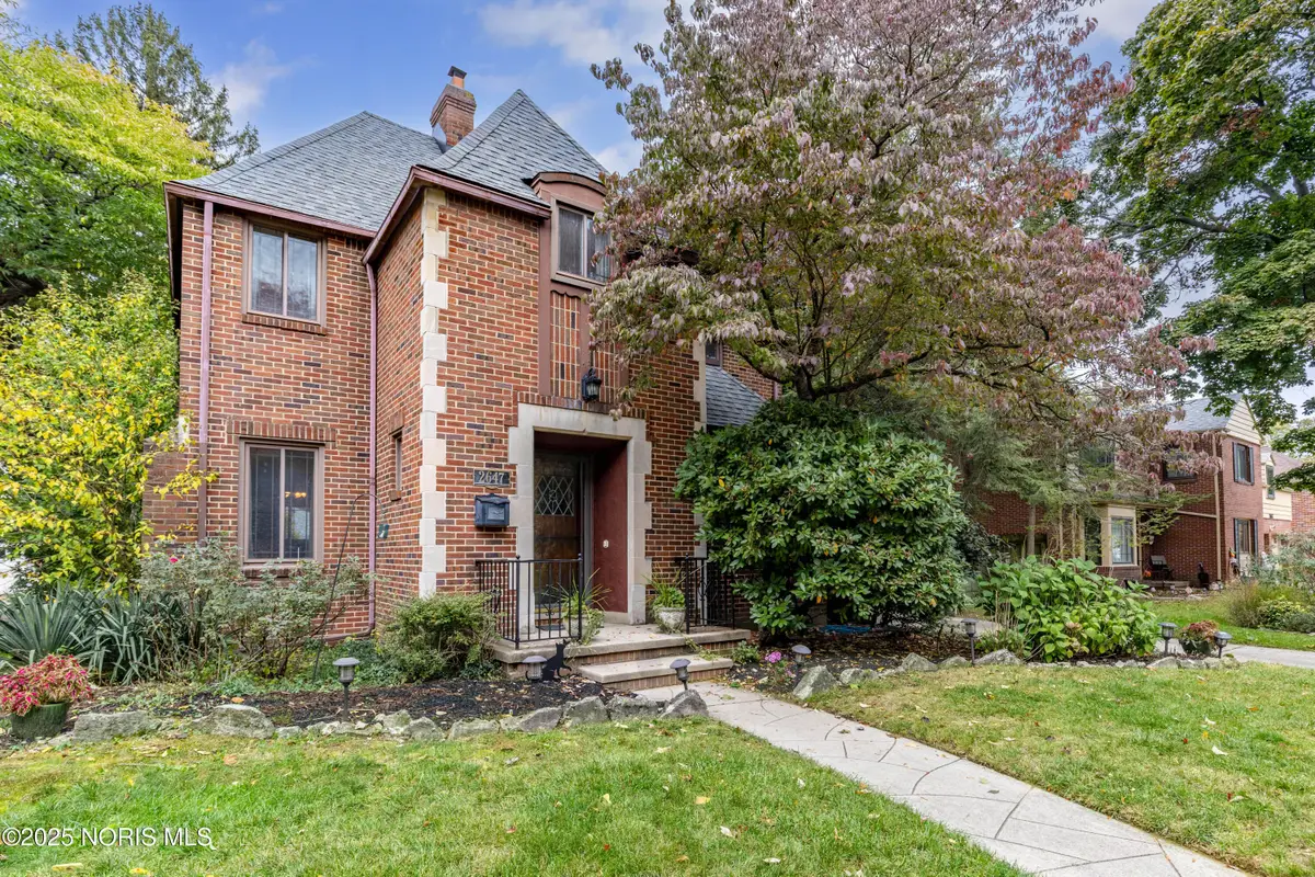 2647 Pemberton Drive, Toledo, OH 43606 - Image #1