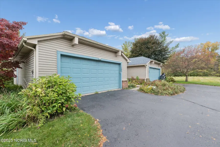 710 Hilltop Lane, Toledo, OH 43615 - Image #2