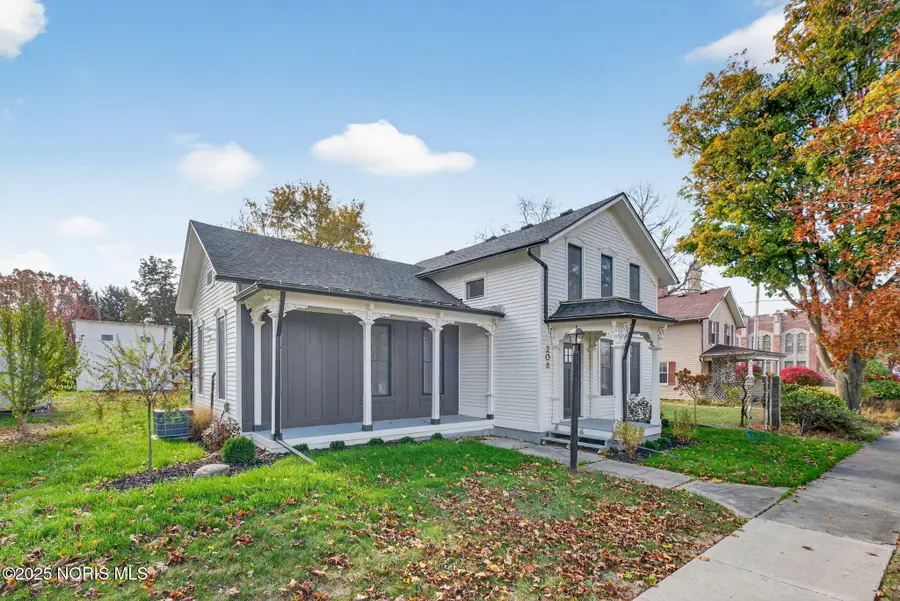 208 E Indiana Avenue, Perrysburg, OH 43551 - Image #3