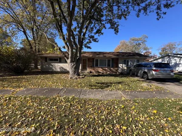 110 Mount Vernon Place, Walbridge, OH 43465