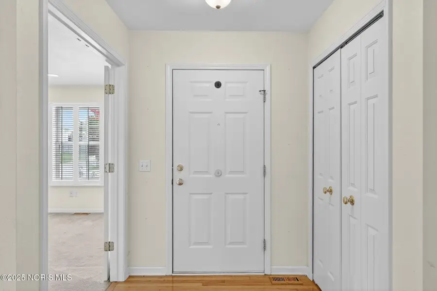 4522 Heathercove Place, Toledo, OH 43614 - Image #2