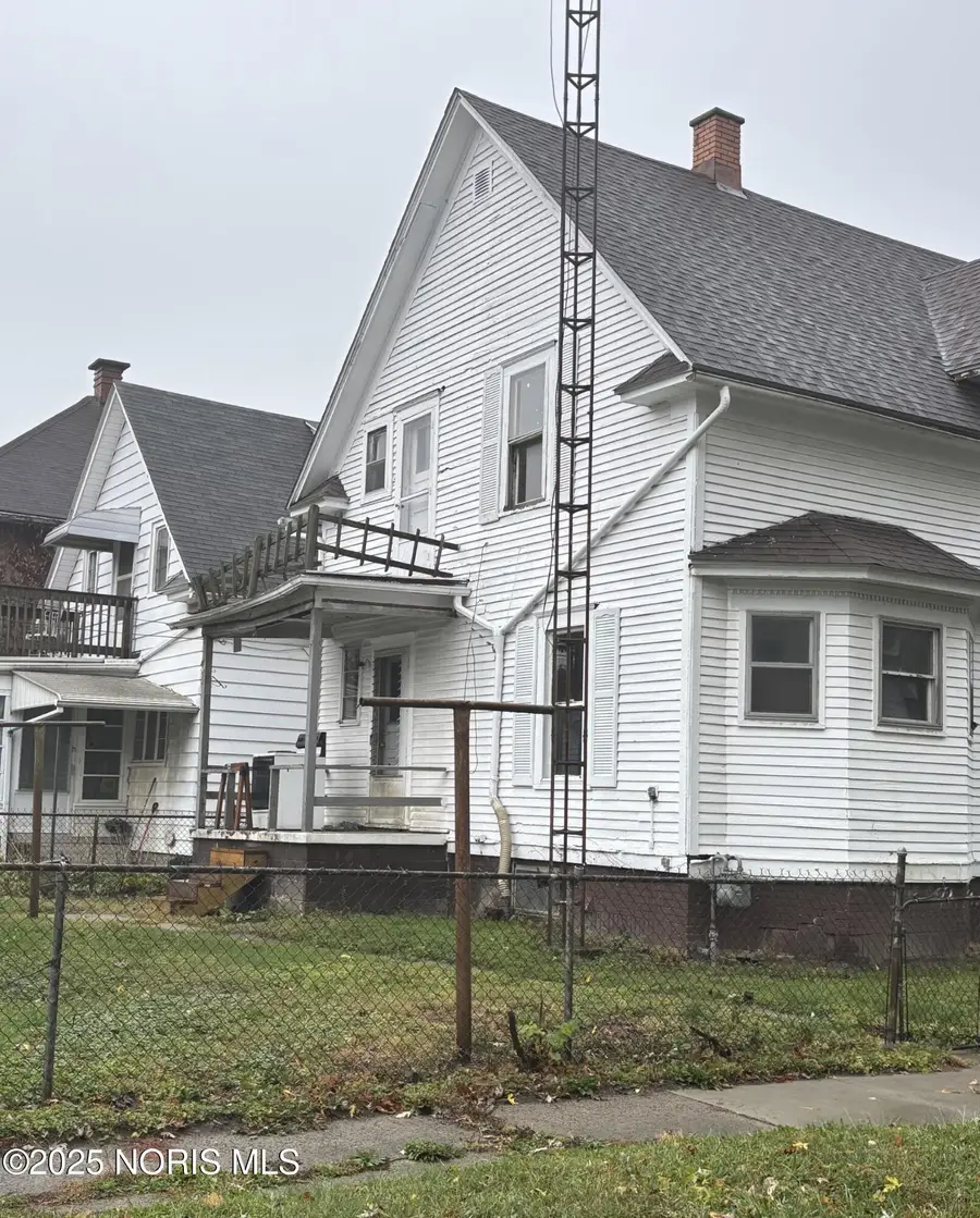 2742 Chestnut Street, Toledo, OH 43608 - Image #2