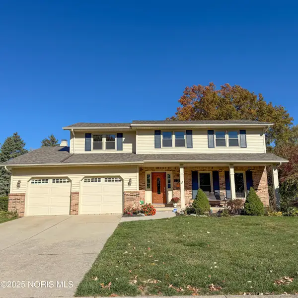 521 Fairfield Park Drive, Maumee, OH 43537