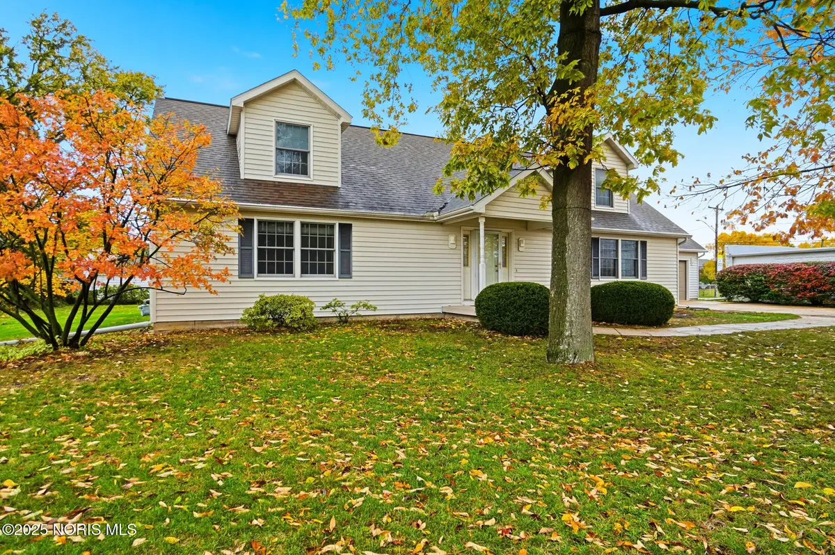 5053 Bennett Road, Toledo, OH 43612 - Image #1