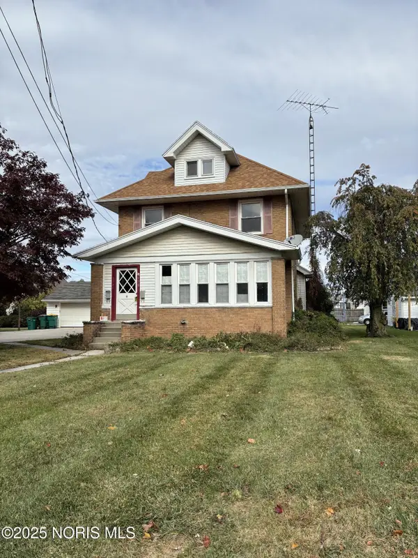 130 Eagle Point Road, Rossford, OH 43460