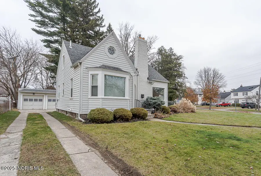 2220 Beaufort Avenue, Toledo, OH 43613 - Image #2