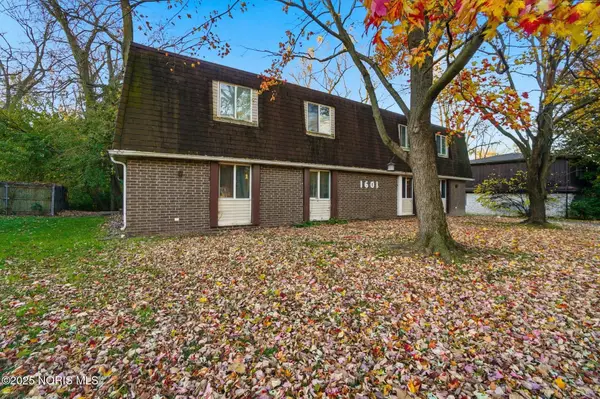 1601 Brooke Park Drive, Toledo, OH 43612