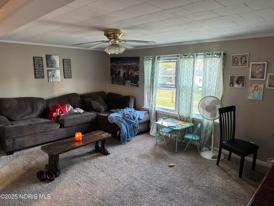 609 W Perry Street, Bucyrus, OH 44820 - Image #3