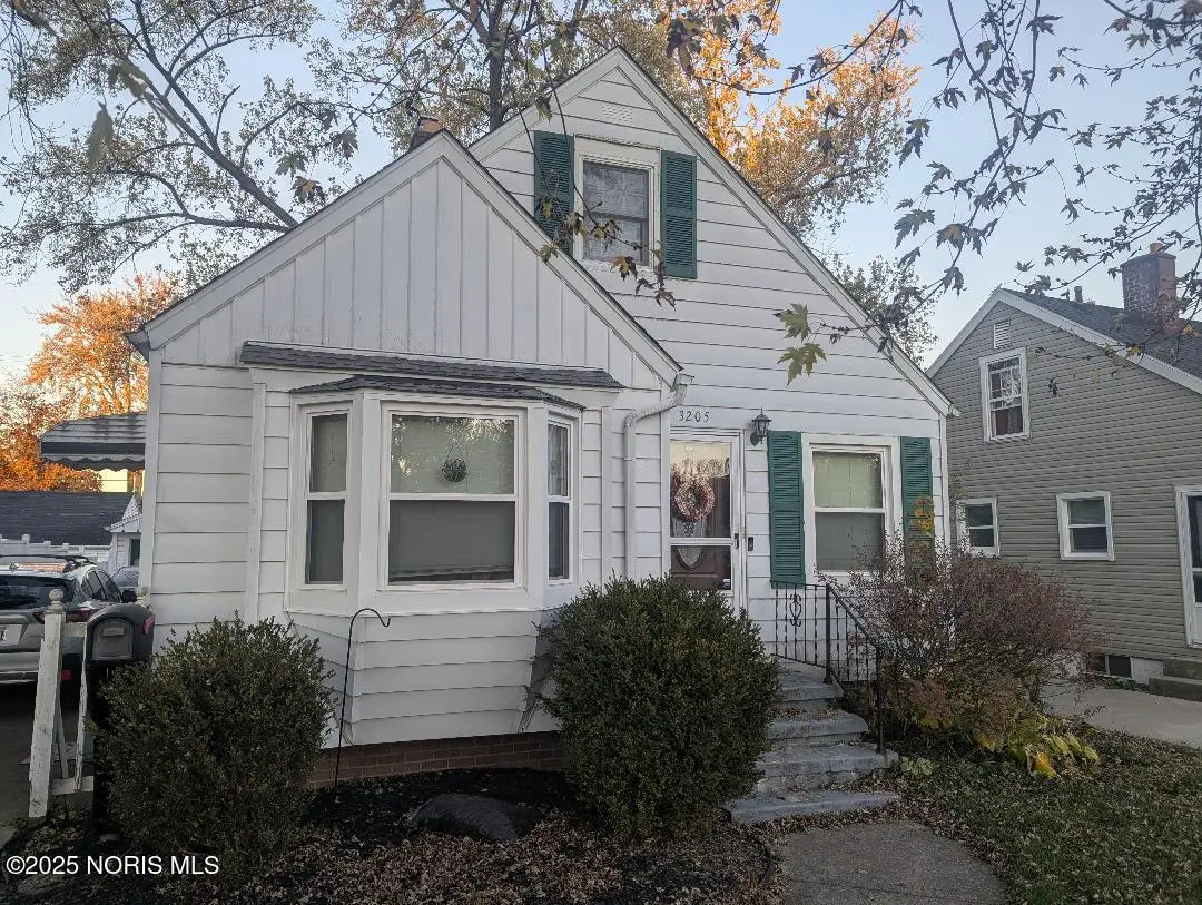 3205 Penrose Avenue, Toledo, OH 43614 - Image #1